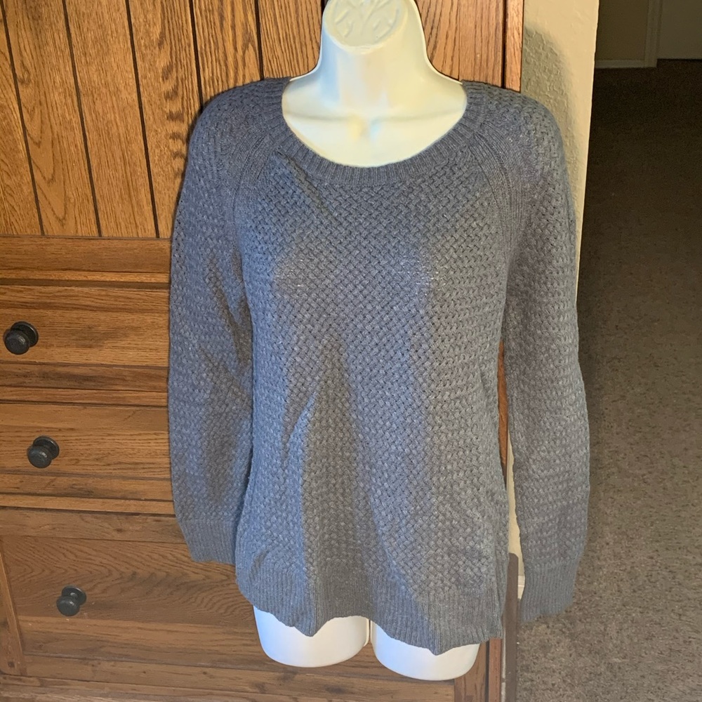 Loft gray quilted sweater